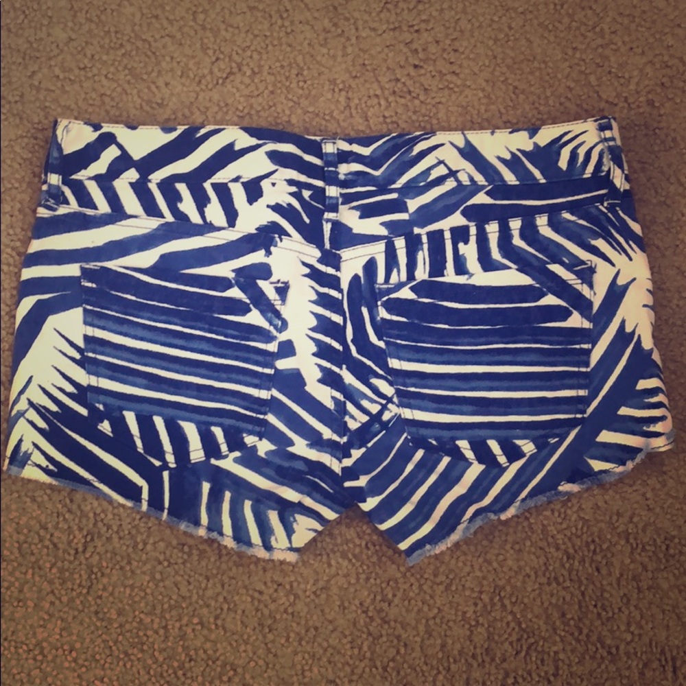 Express shorts
